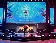 “激烈争夺！开幕战中的精彩瞬间和策略较量”的简单介绍