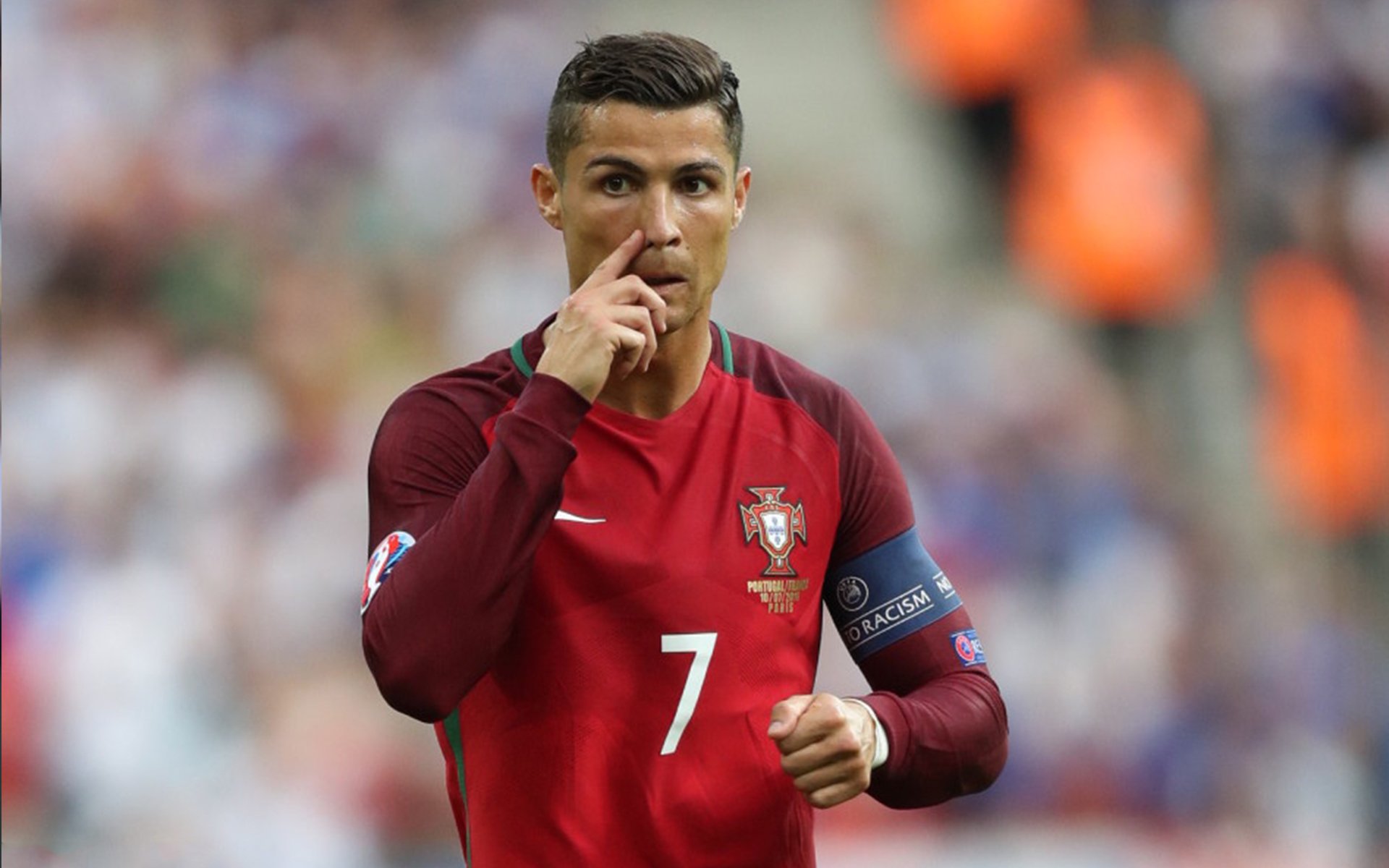 国际足球明星携手推动环保公益，为青少年树立榜样，国际足球明星名字